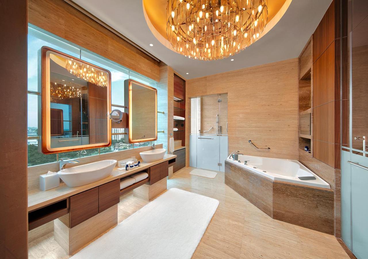 Sunway Resort Hotel Petaling Jaya Ngoại thất bức ảnh Bathroom